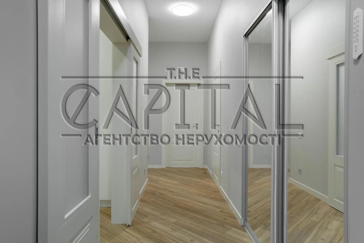 Простора 3-к квартира  101м2/2 поверх/генератор в будинку, в