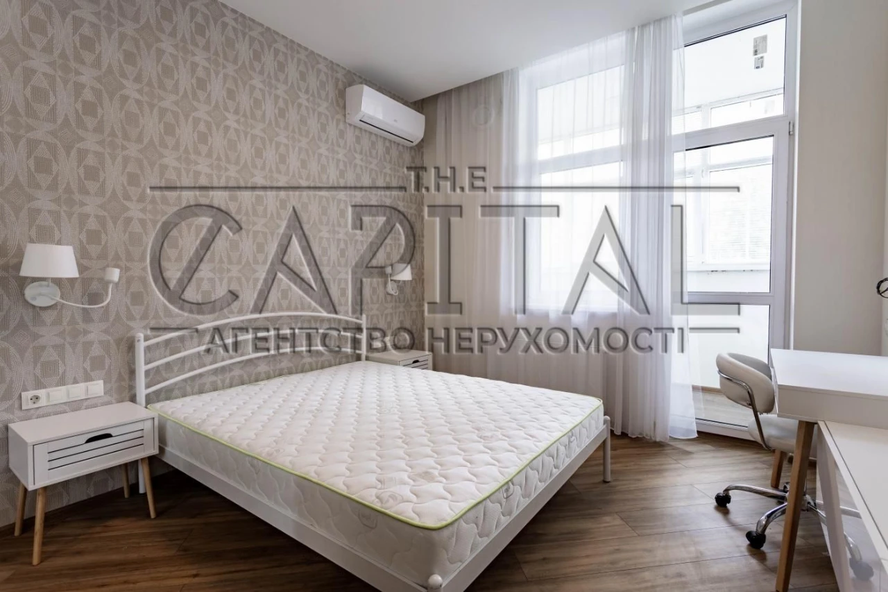 Простора 3-к квартира  101м2/2 поверх/генератор в будинку, в