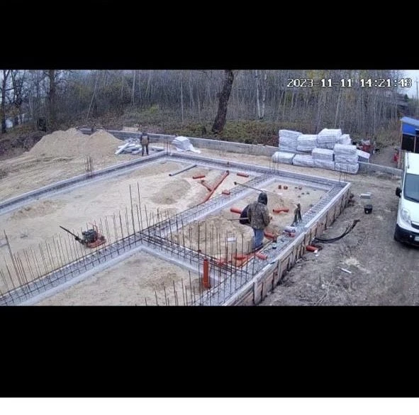 ВІЛЯЙОВА ПРОДАЖ! Земельна ділянка з недобудованим будинком