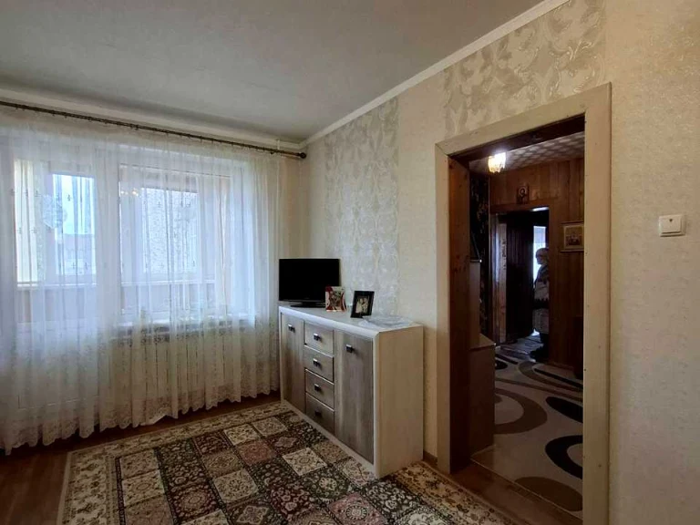 Apartment. Ivano-Frankivsk, August 24, Street.