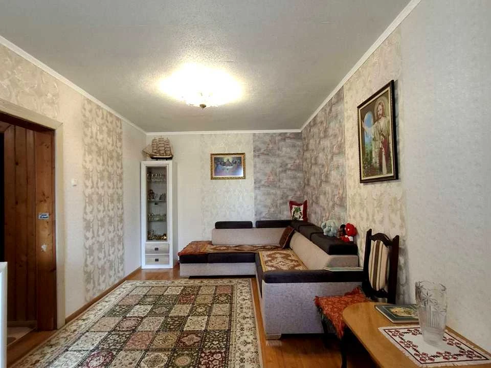 Квартира. Ивано-Франковск, 24 Августа ул.