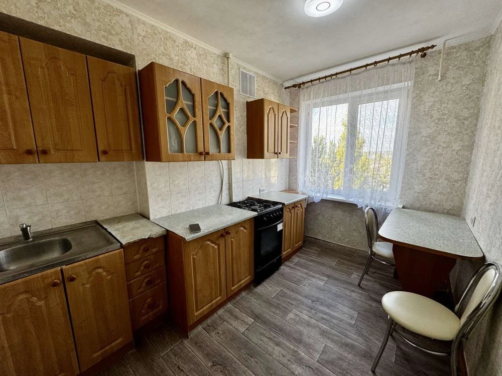 Продам 2-комнатную квартиру на ул. Киевской