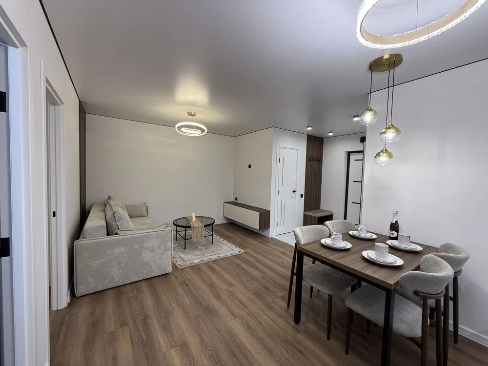 Продам 2-кімнатну квартиру 59 кв. м, 6/12 этаж,