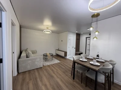 Продам 2-кімнатну квартиру 59 кв. м, 6/12 этаж,