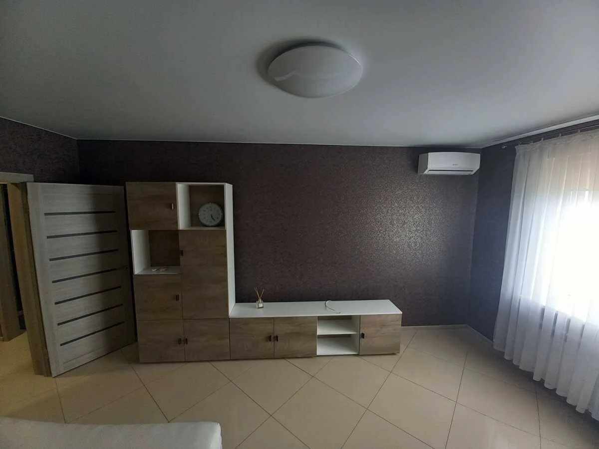 For Rent Long-Term - 1-Bedroom Apartment, Kyiv, Desniansky, Mykoly Lav
