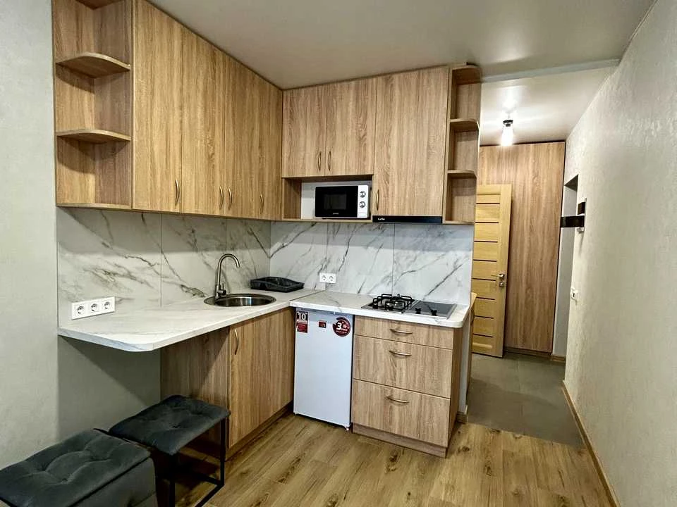 Apartment. Dnipro, Bohdana Hmelnytskyi Avenue