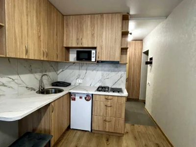 Apartment. Dnipro, Bohdana Hmelnytskyi Avenue
