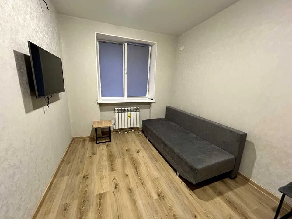 Apartment. Dnipro, Bohdana Hmelnytskyi Avenue