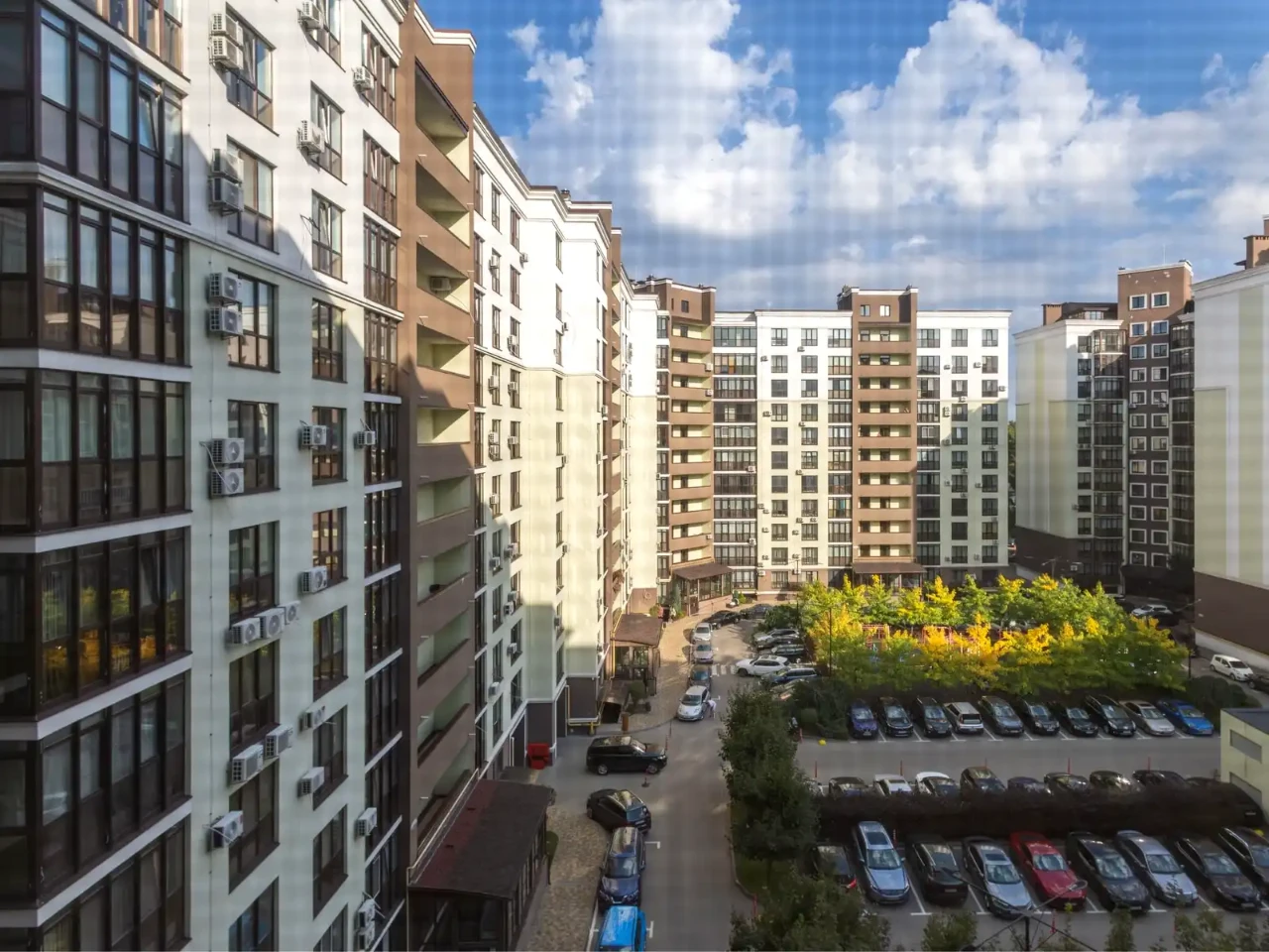 Продаж 2-кімнатна квартири 71.4 м² на 7-му поверсі з 11