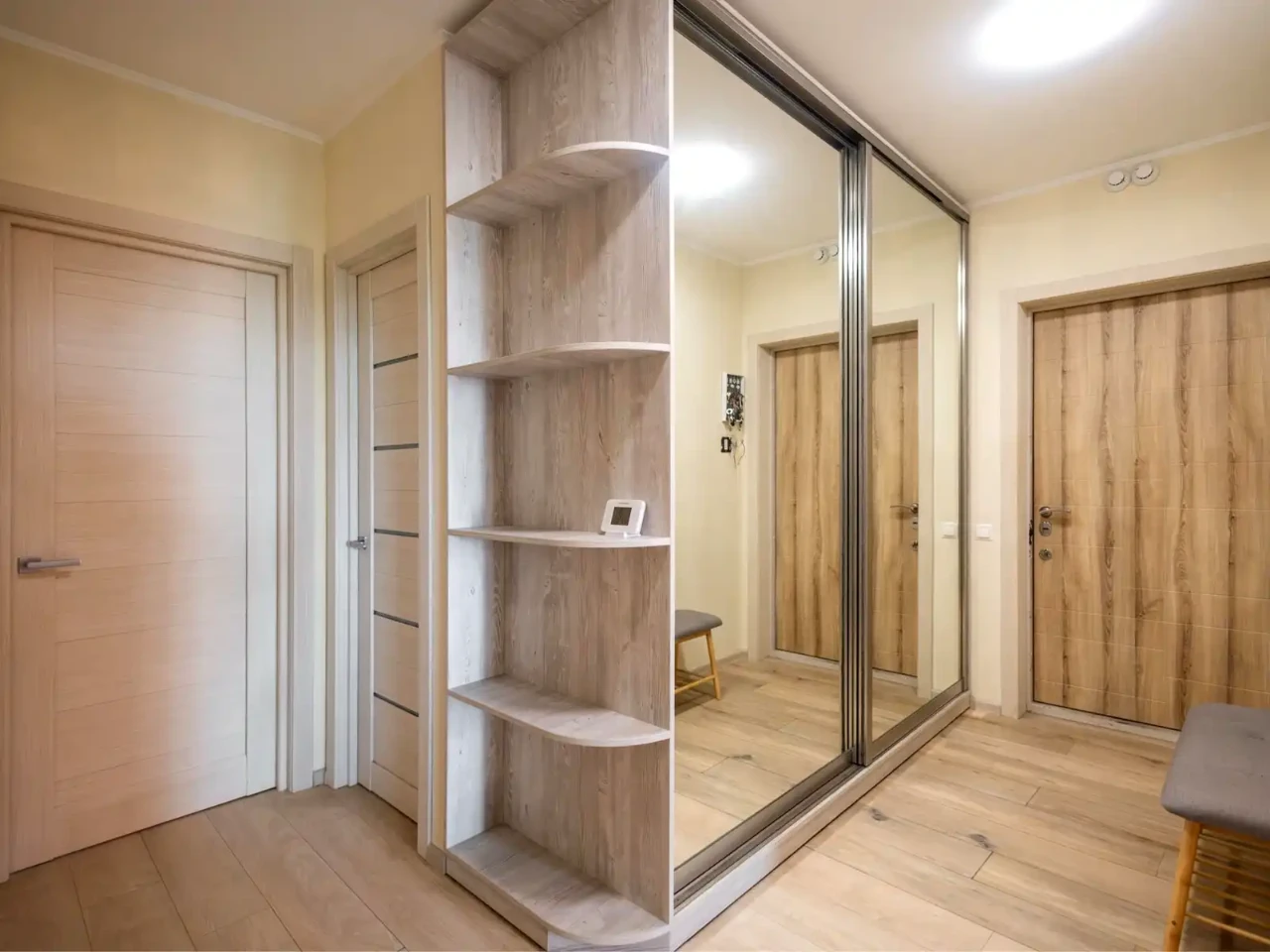 Продаж 2-кімнатна квартири 71.4 м² на 7-му поверсі з 11