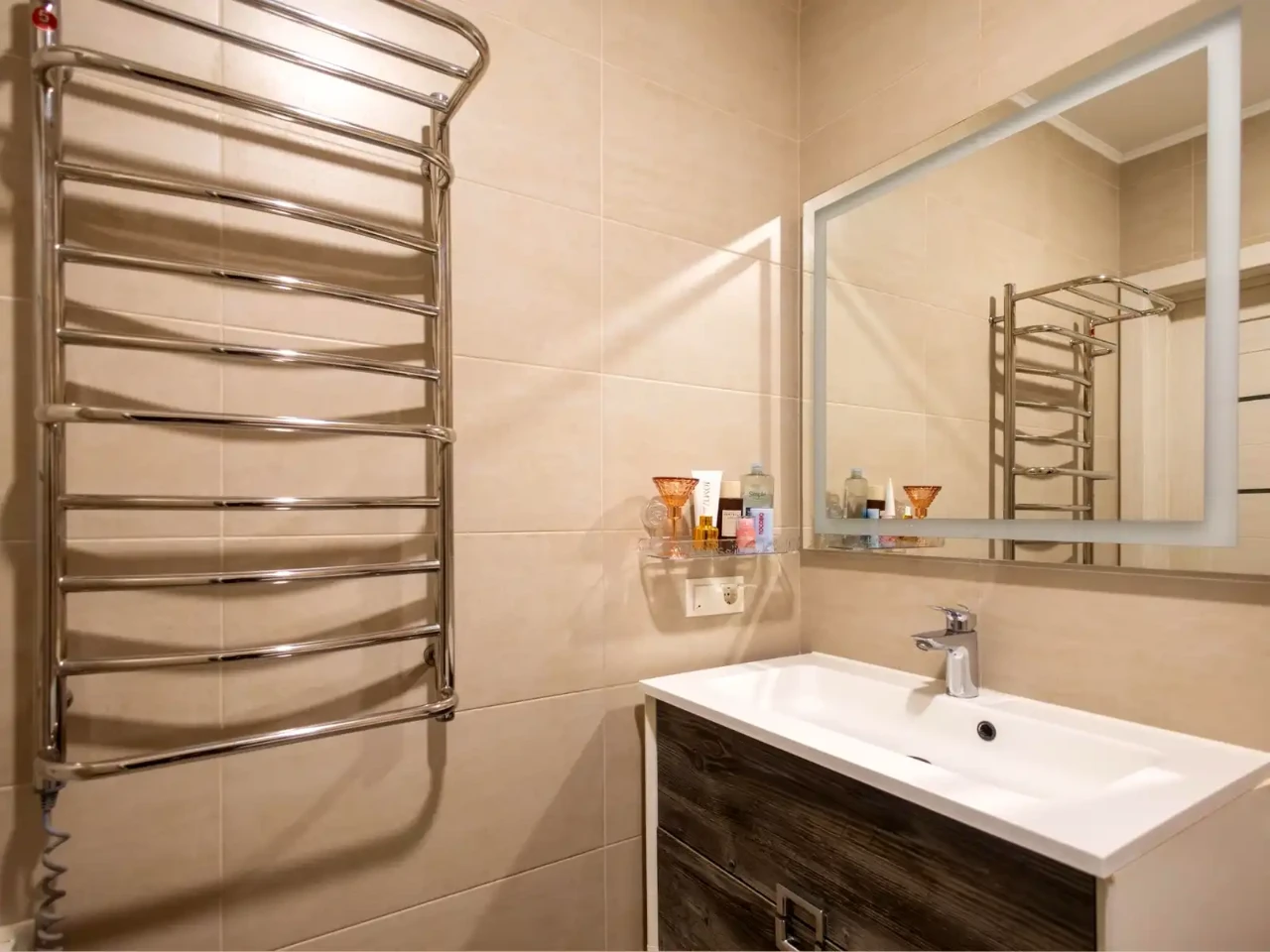 Продаж 2-кімнатна квартири 71.4 м² на 7-му поверсі з 11
