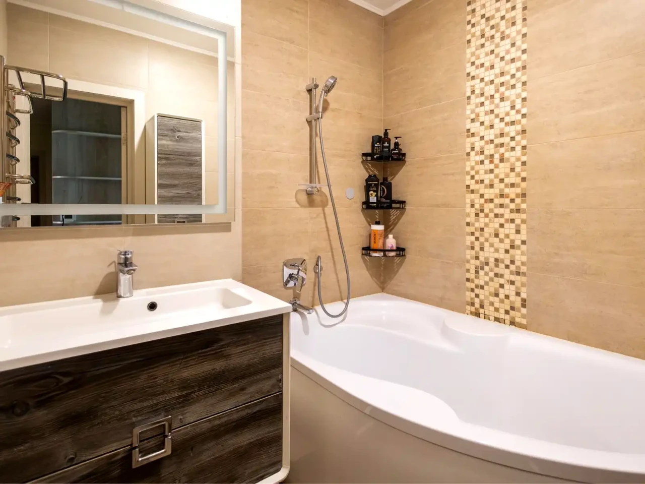 Продаж 2-кімнатна квартири 71.4 м² на 7-му поверсі з 11