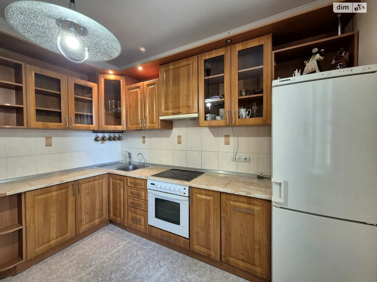 Long Term Rental Apartment, Left Bank District