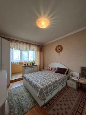 Продаю 4-кімнатну квартиру біля ТЦ "Арсен". 85,6 м2