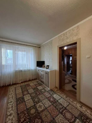 Продаю 4-кімнатну квартиру біля ТЦ "Арсен". 85,6 м2