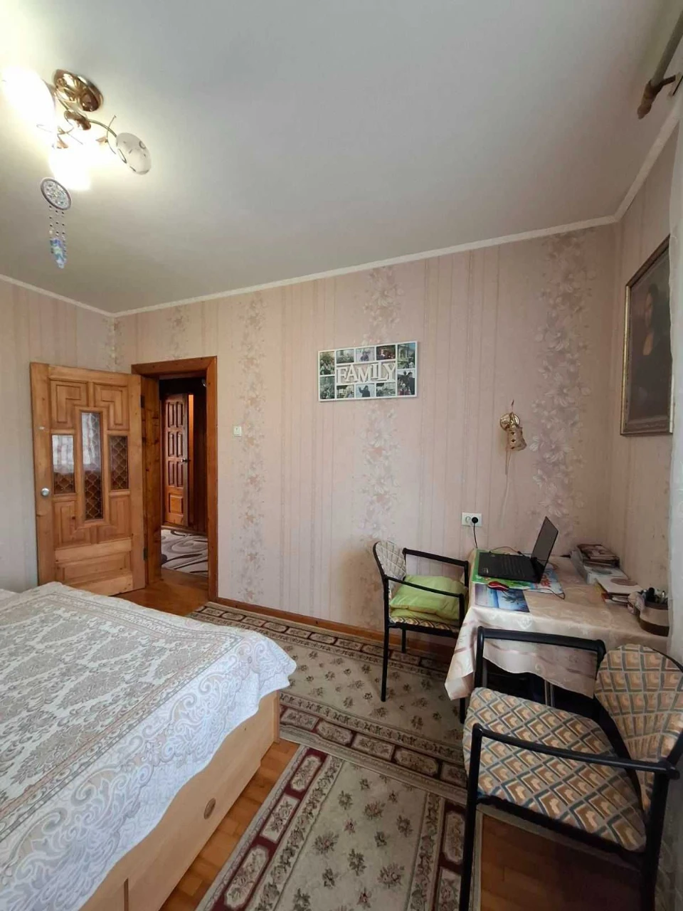 Продаю 4-кімнатну квартиру біля ТЦ "Арсен". 85,6 м2
