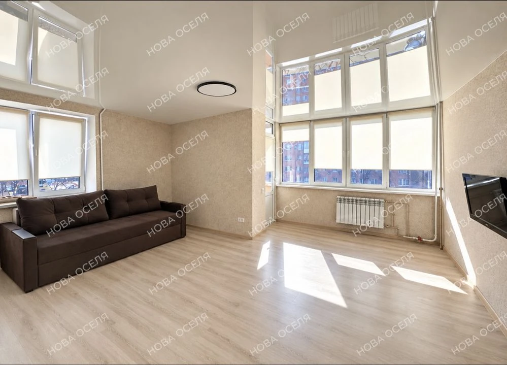 For sale 1-bedroom apartment. Czech. Nebesna Сотні, Podil!