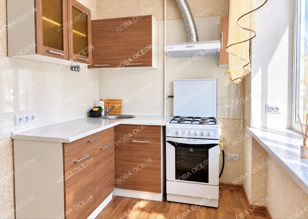 For sale 1-bedroom apartment. Czech. Nebesna Сотні, Podil!