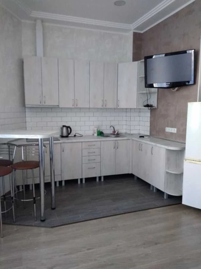 Сдается 1-комнатная квартира 30 м², улица Светлицкого, 35