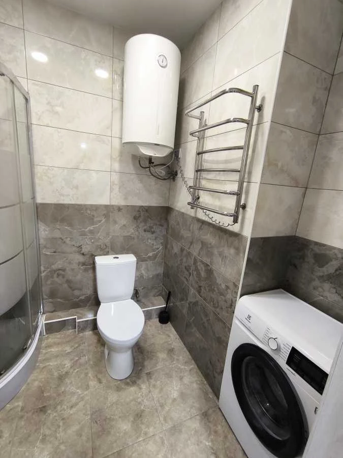 Аренда 1-комнатной квартиры 40 м², Ревуцкого ул., 40В