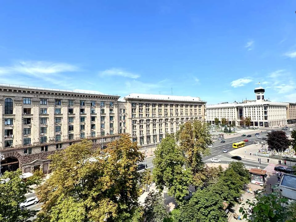 Apartment. Khreshchatyk st., Kyiv