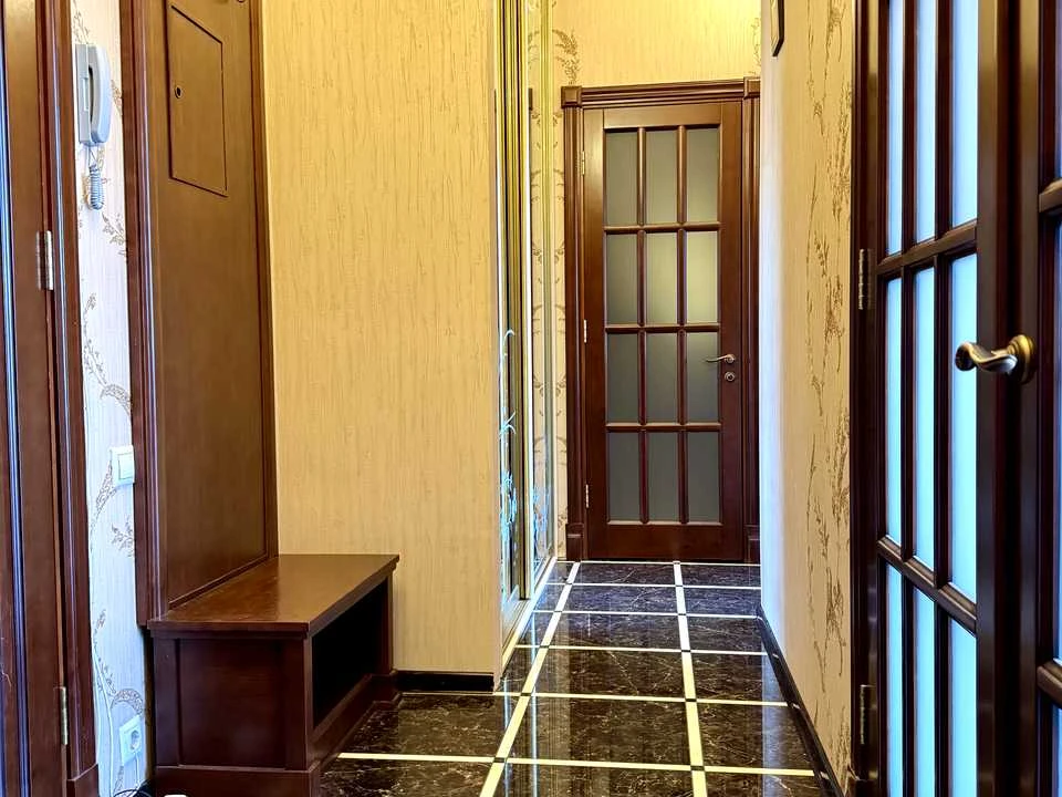 Apartment. Khreshchatyk st., Kyiv
