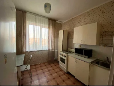 Квартира. Київ, Левка Лук'яненка вул.