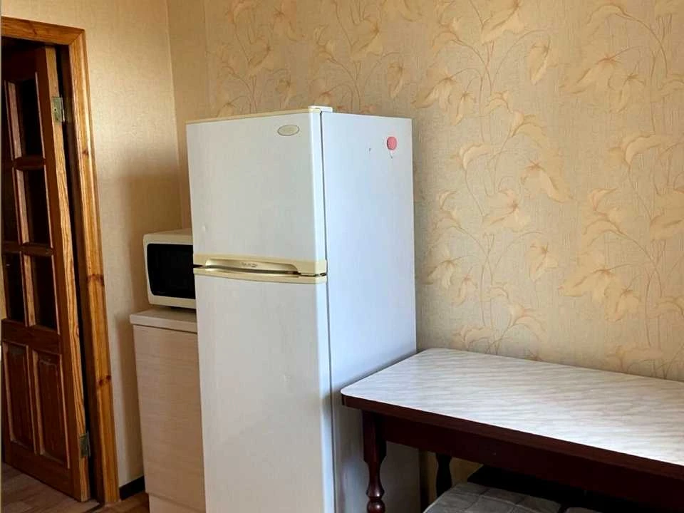 Квартира. Київ, Академіка Заболотного вул.