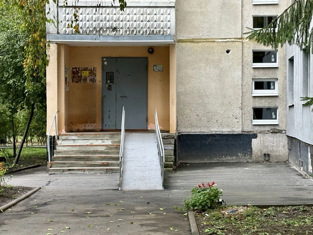 Продається 2-кімнатна квартира, вул. Європейська, 20. м.Бот. Сад