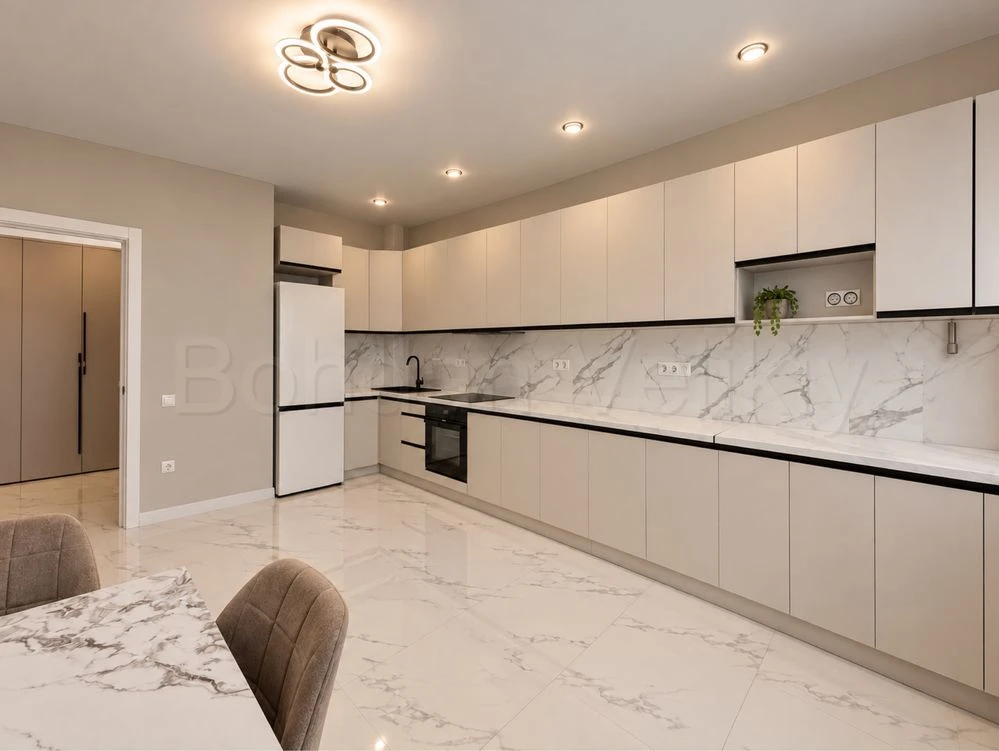 Продаж 2-кімнатної квартири ЖК «Весняний»/83 м²/Новий ремонт/Новий район
