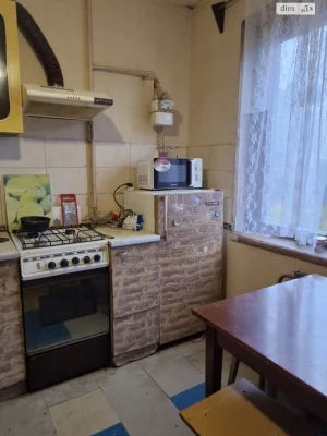 Длительная аренда квартиры, Тополя-1