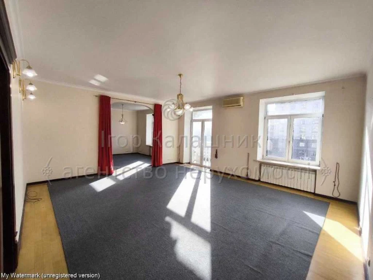 For Sale Spacious Apartment (163.3 sq m) in Kyiv, Pecersky