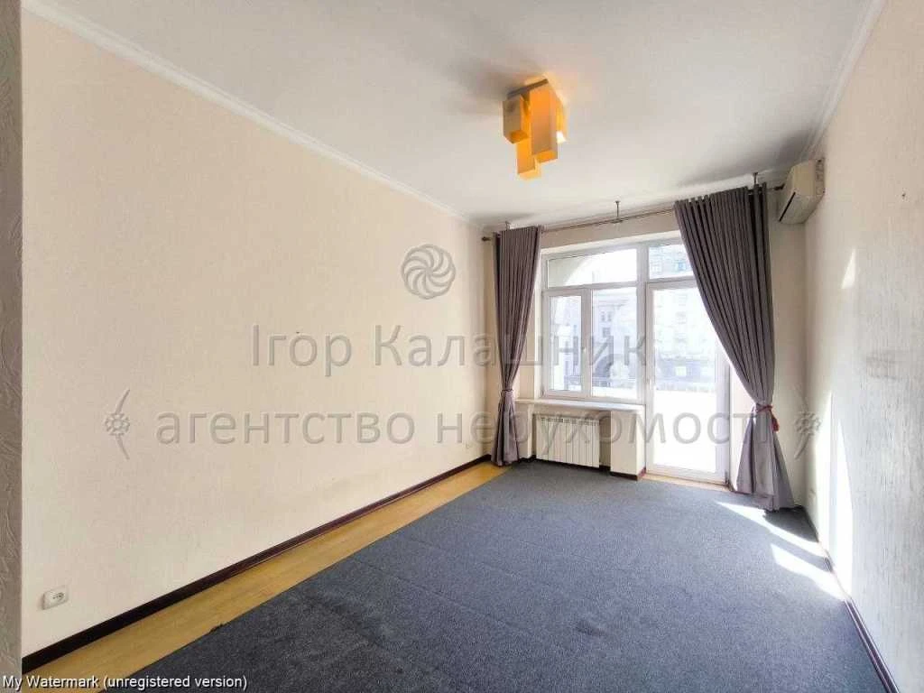 For Sale Spacious Apartment (163.3 sq m) in Kyiv, Pecersky