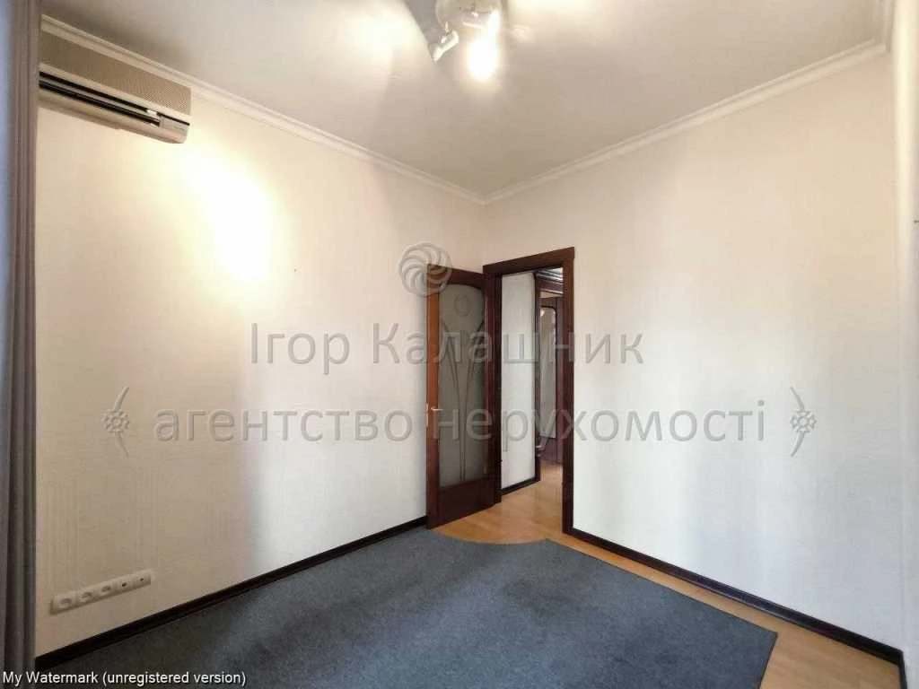 For Sale Spacious Apartment (163.3 sq m) in Kyiv, Pecersky
