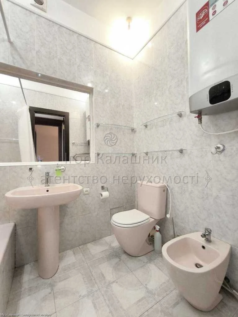 For Sale Spacious Apartment (163.3 sq m) in Kyiv, Pecersky