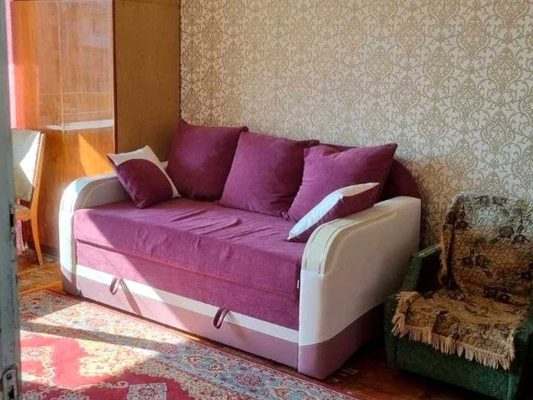 Apartment. Zaporizhzhia, Heroiv polku Azov boulevard.