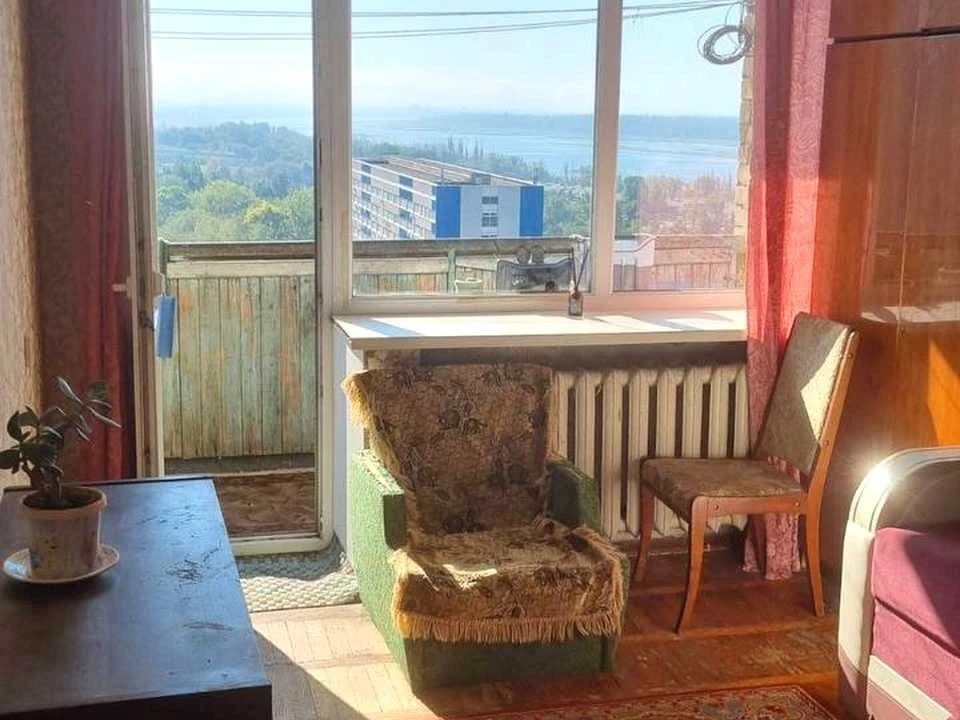 Apartment. Zaporizhzhia, Heroiv polku Azov boulevard.