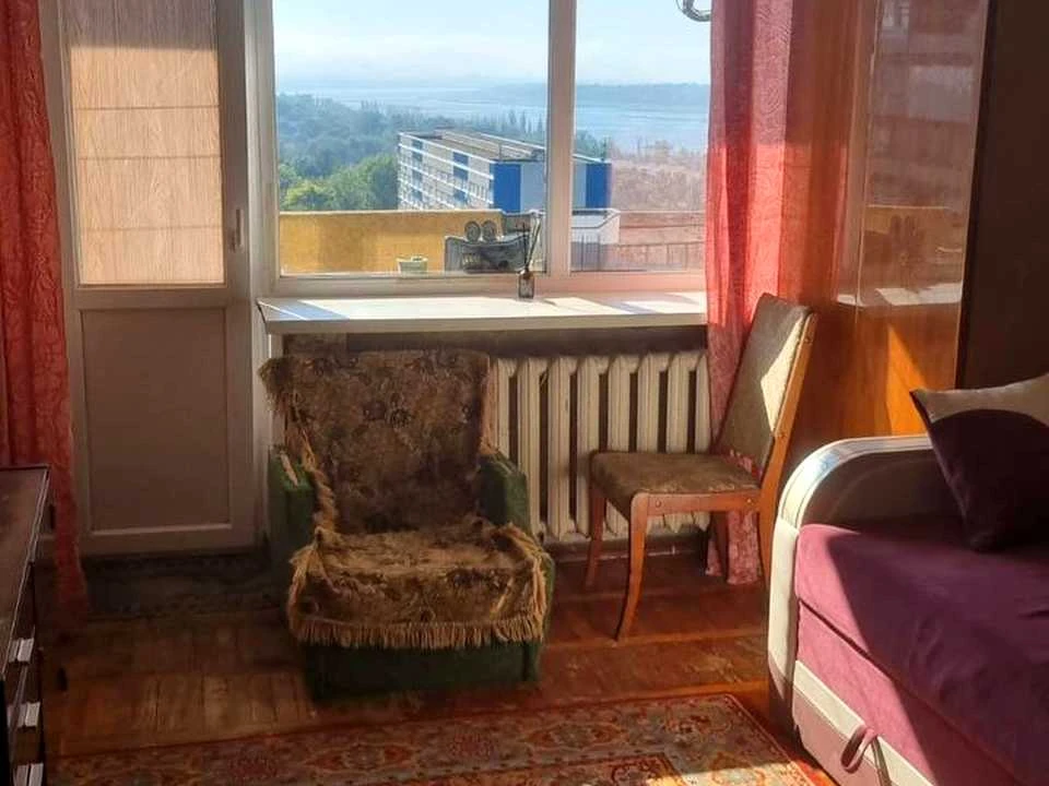 Apartment. Zaporizhzhia, Heroiv polku Azov boulevard.