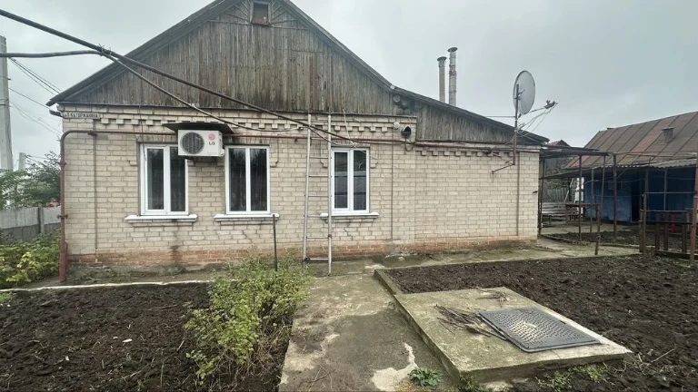 Продажа автономной половины дома, поселок Первомайское
