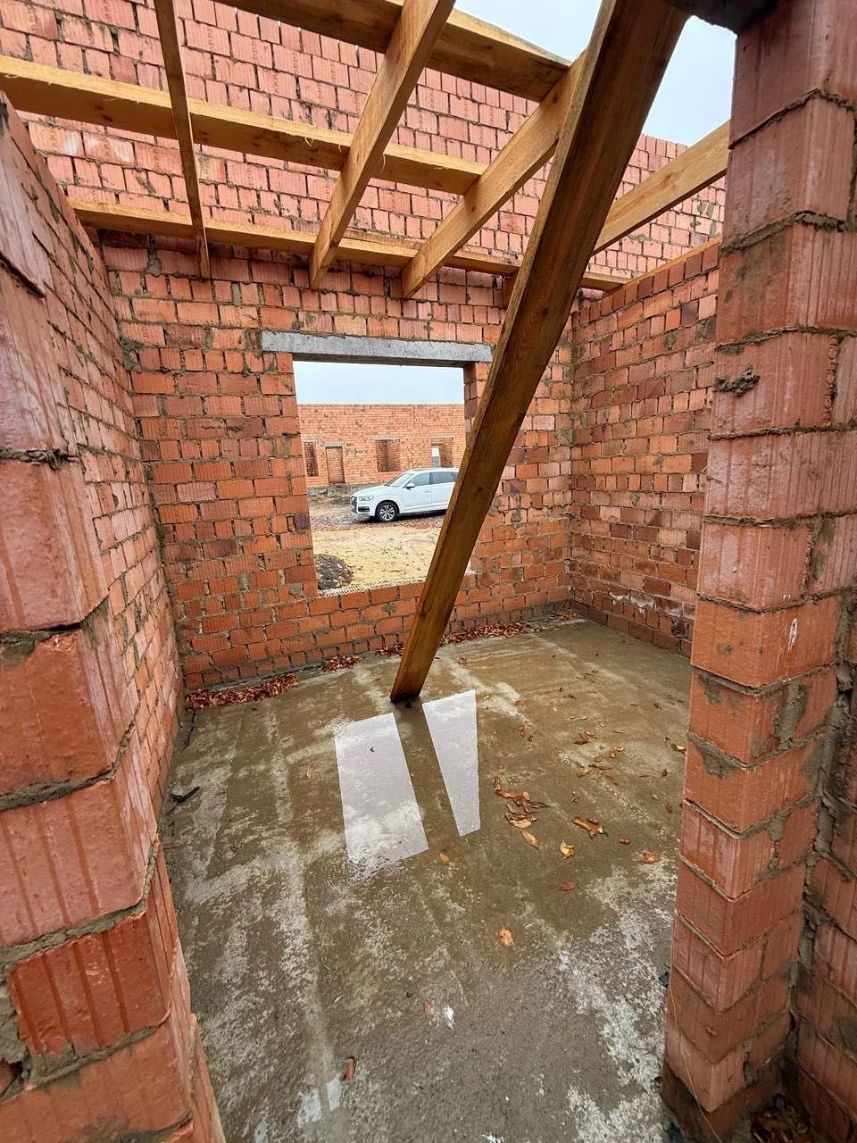Продаж готового таунхауса в Тяжилові