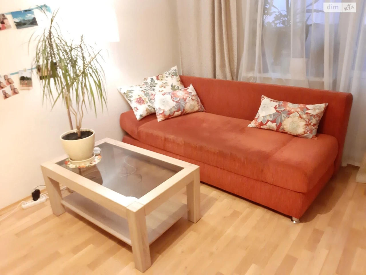 Long-Term Rental Apartment, Poznaki