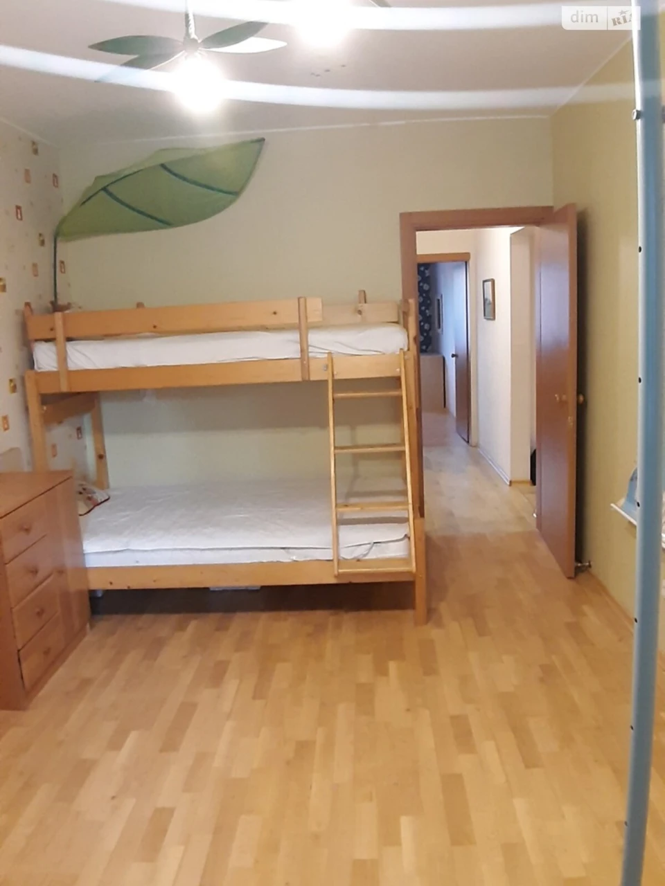 Long-Term Rental Apartment, Poznaki