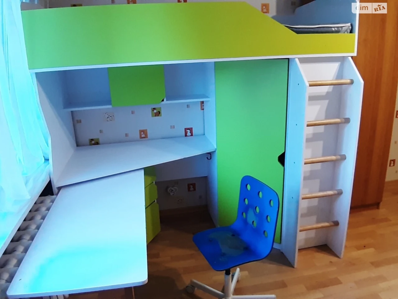 Long-Term Rental Apartment, Poznaki