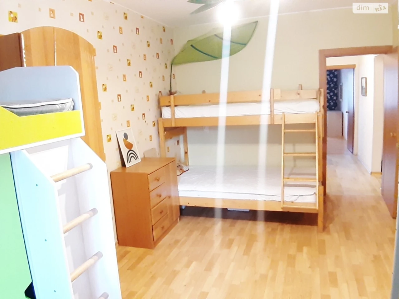 Long-Term Rental Apartment, Poznaki