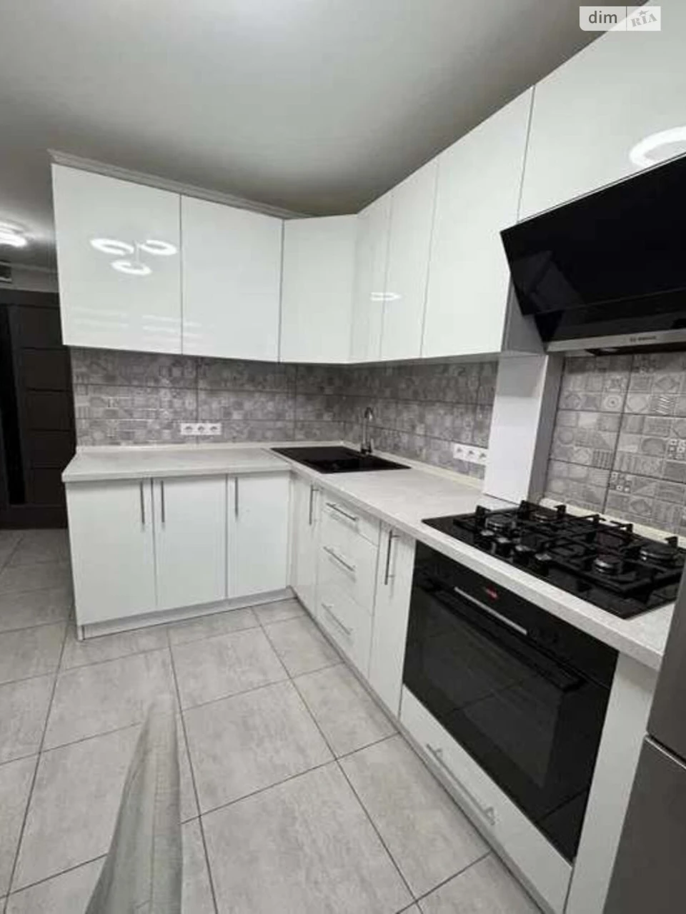 Long-Term Rental Apartment in Nivki