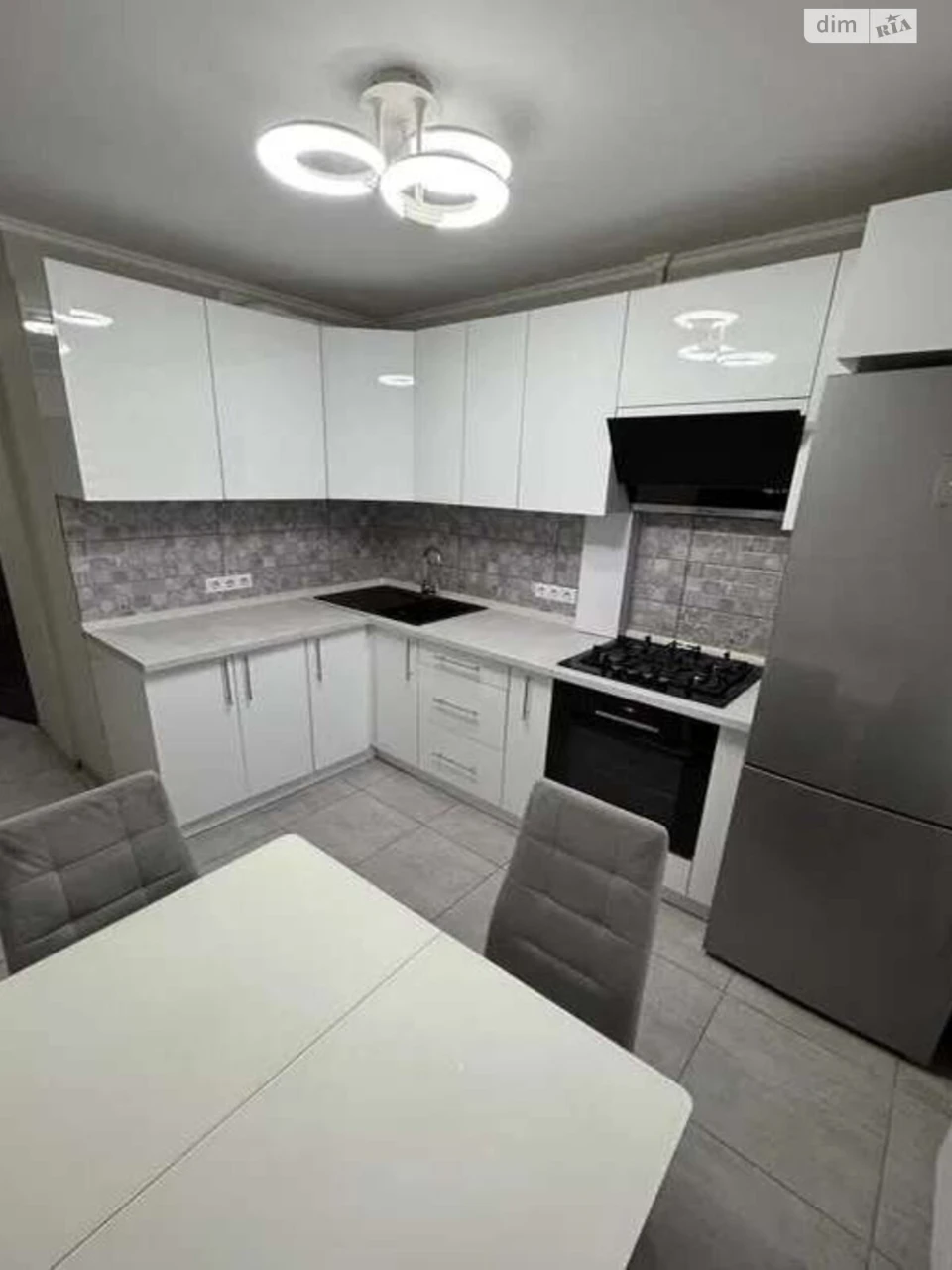 Long-Term Rental Apartment in Nivki