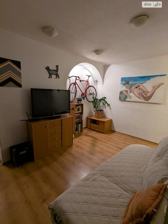 Long Term Rental Apartment, Pershotravneve District