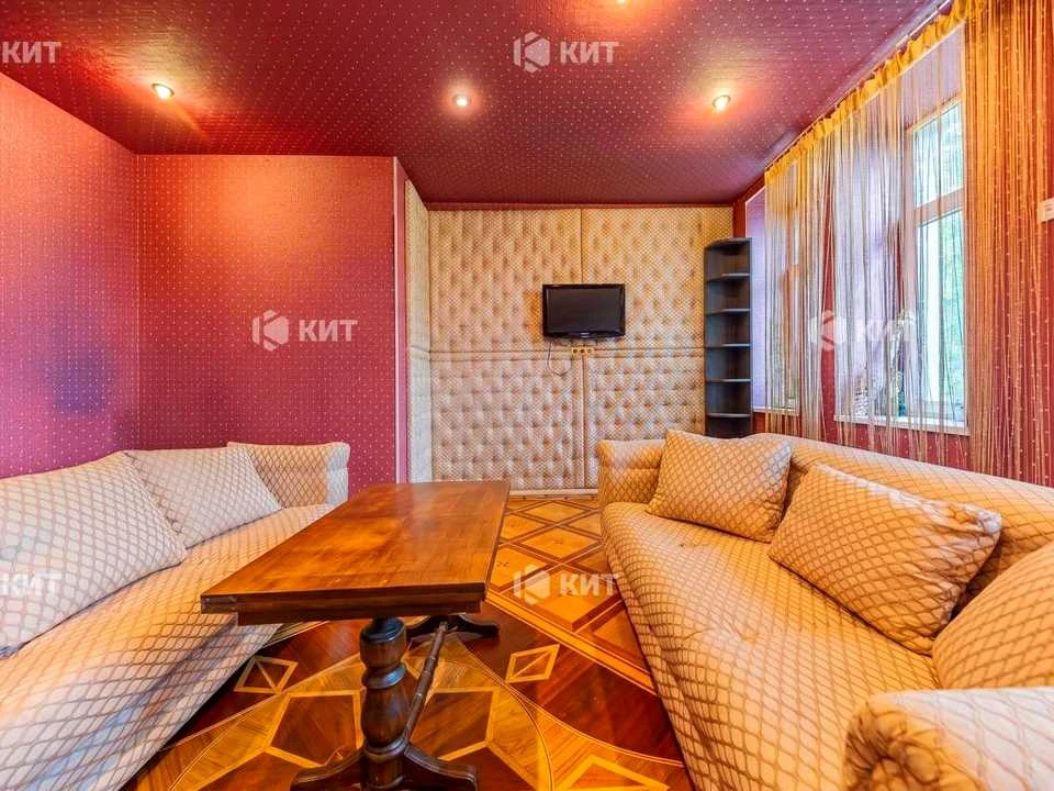 Apartment. Kharkiv, Myronositska St.