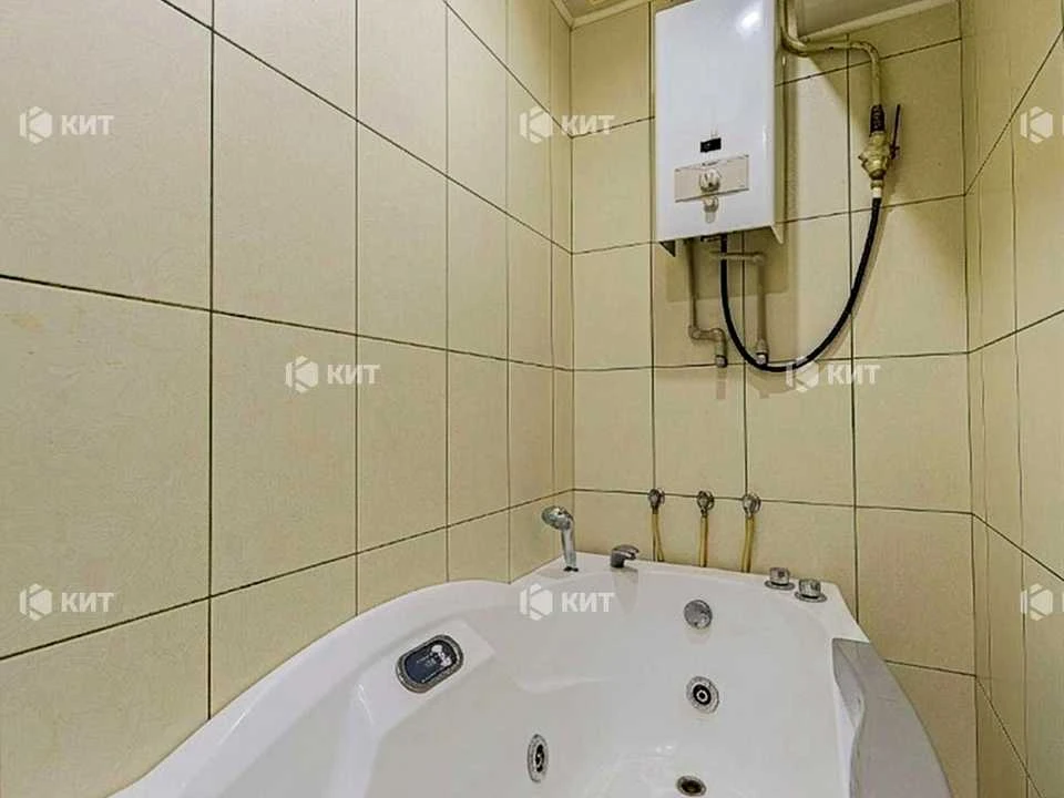 Apartment. Kharkiv, Myronositska St.