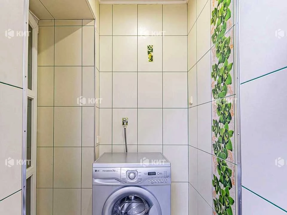 Apartment. Kharkiv, Myronositska St.
